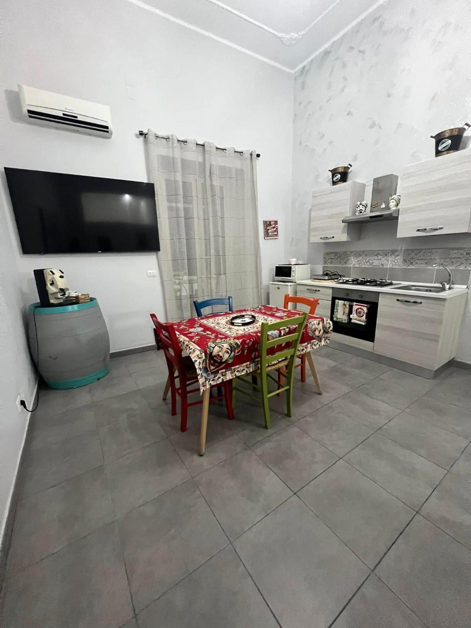 La Casa Di Bella Hotell Palermo Exteriör bild