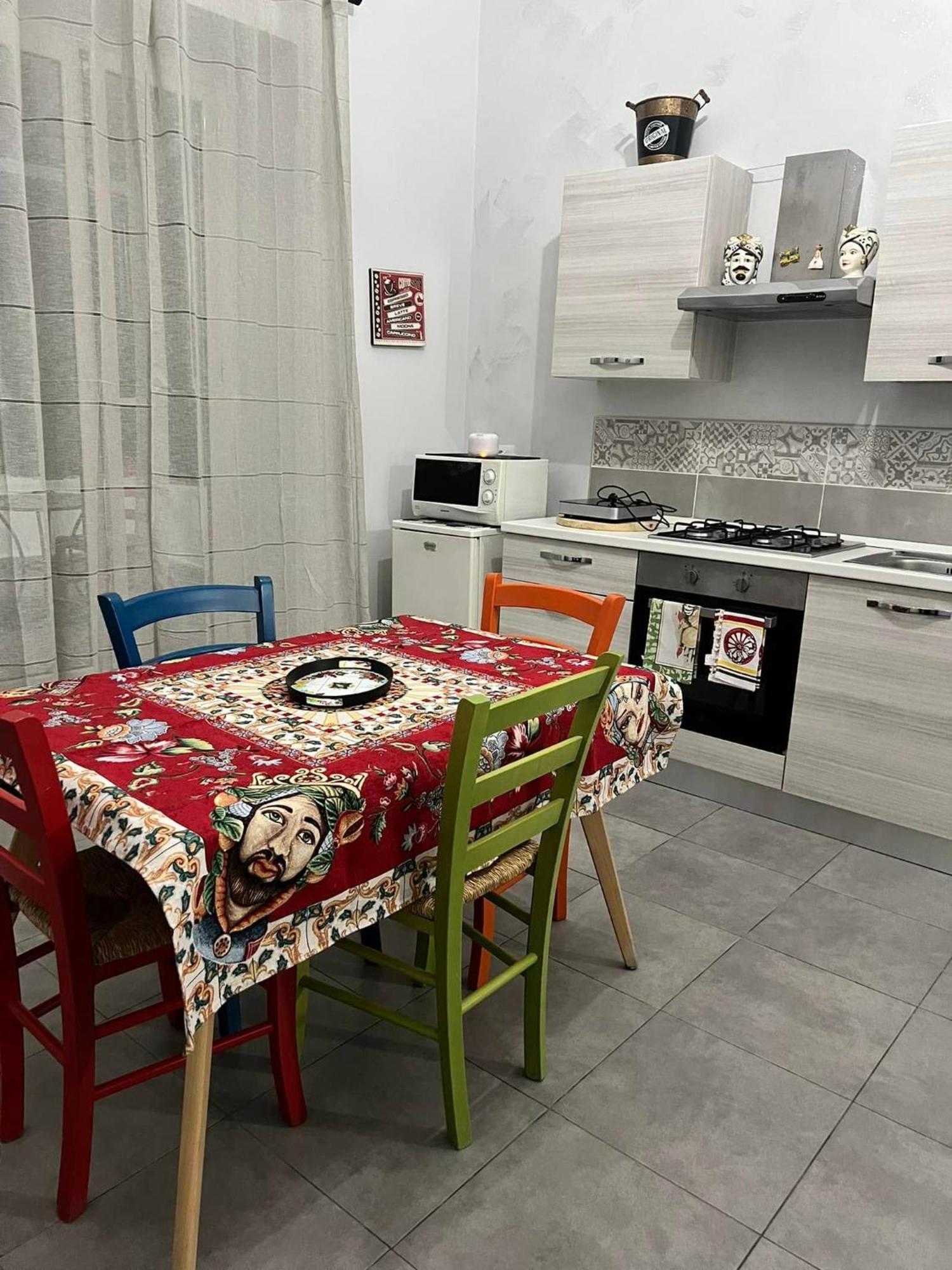 La Casa Di Bella Hotell Palermo Exteriör bild